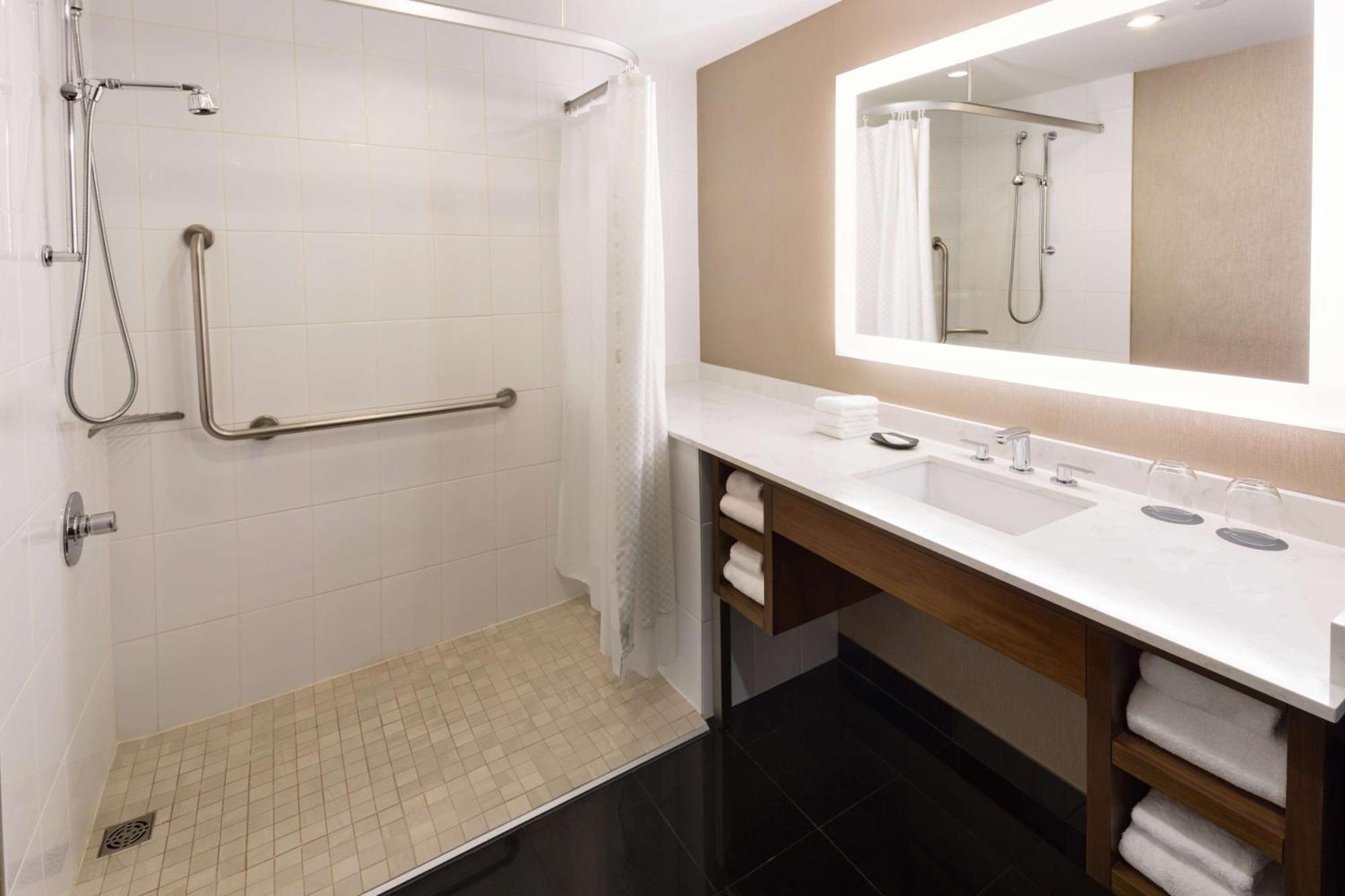 Hilton Vancouver Downtown, Bc, Canada Екстериор снимка