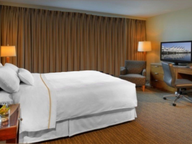 Hilton Vancouver Downtown, Bc, Canada Екстериор снимка